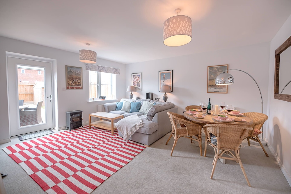 House (2 Bedrooms) photo 1