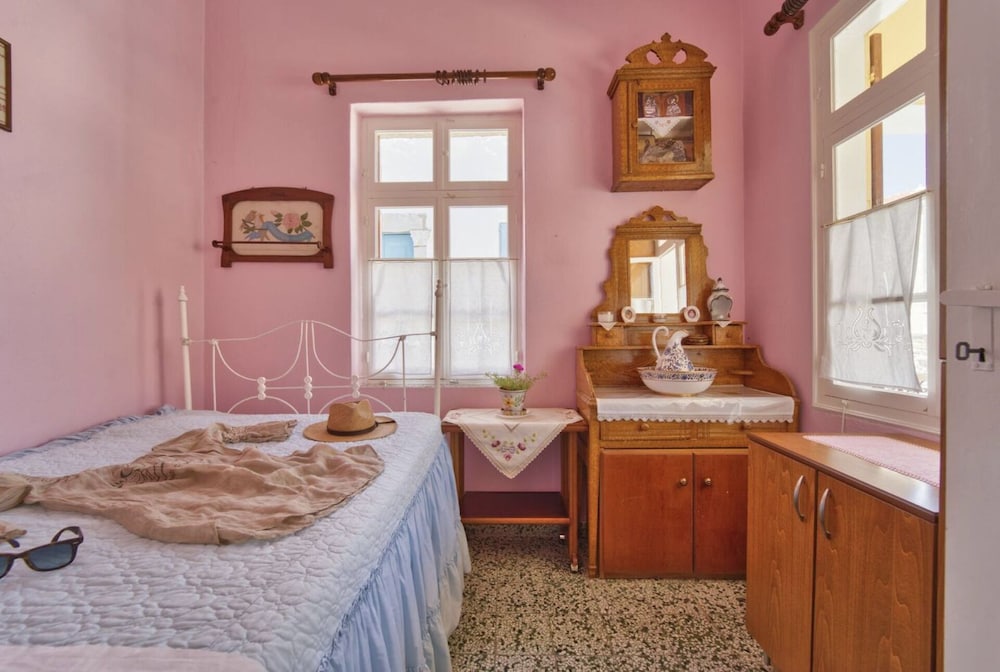 Traditional House, Sea View, Beachfront photo 2