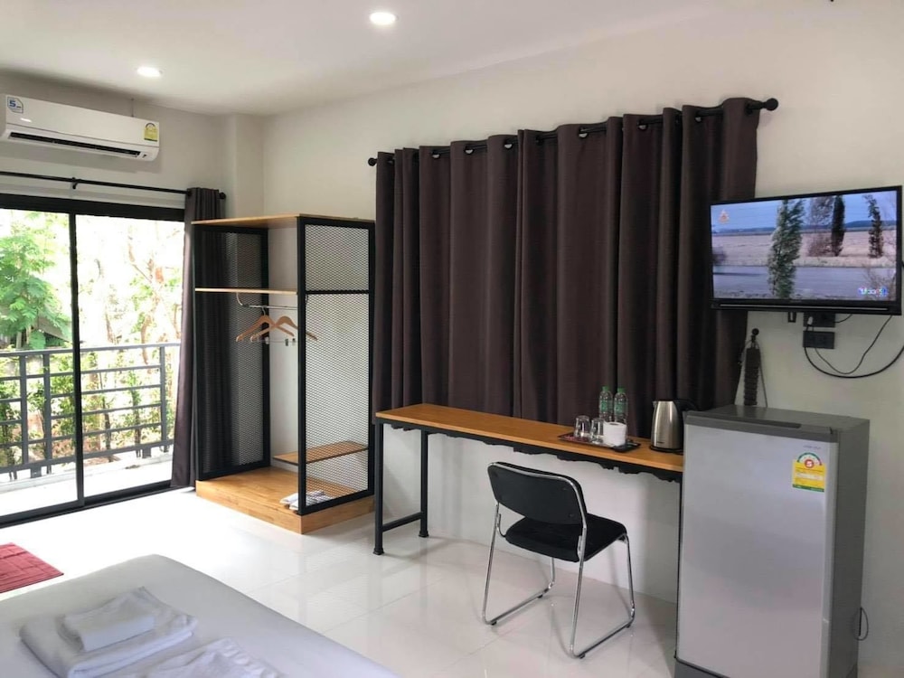 Double room (without Cleaning Service) - Photo 8
