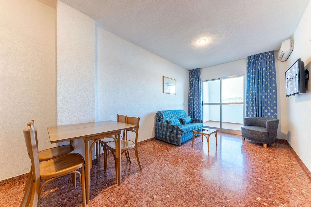 Apartment, 1 Bedroom, Balcony, Lake View (XL, 2 Adults)