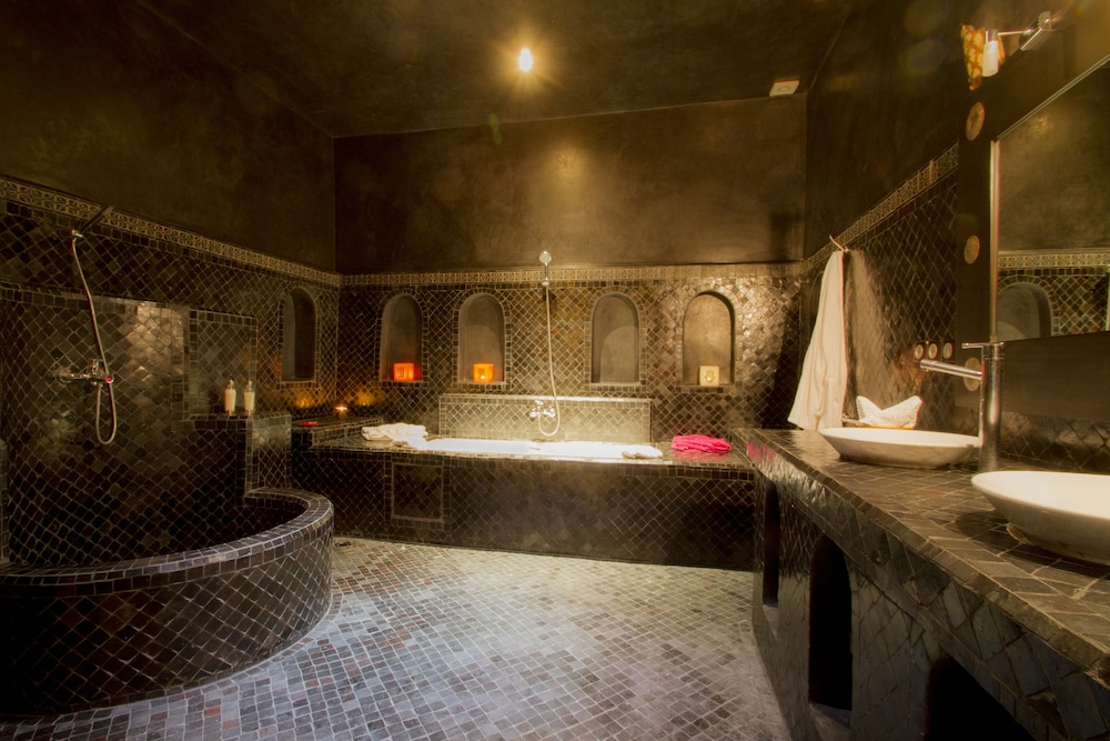 Executive Suite photo 2