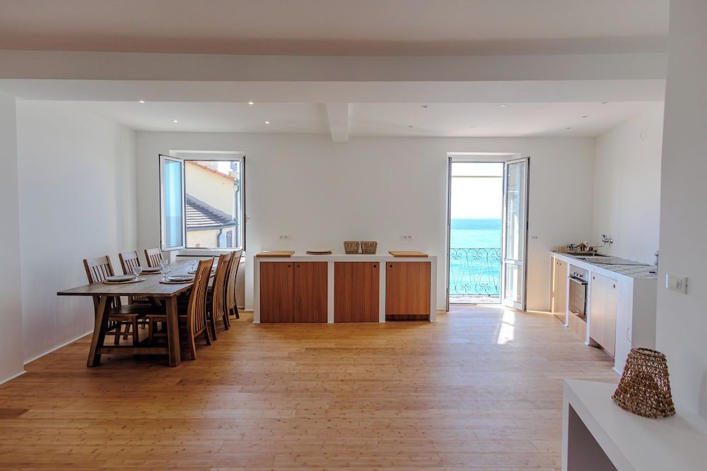 Apartment, Balcony, Sea View photo 1