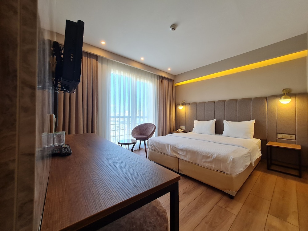Economy Double or Twin Room photo 1