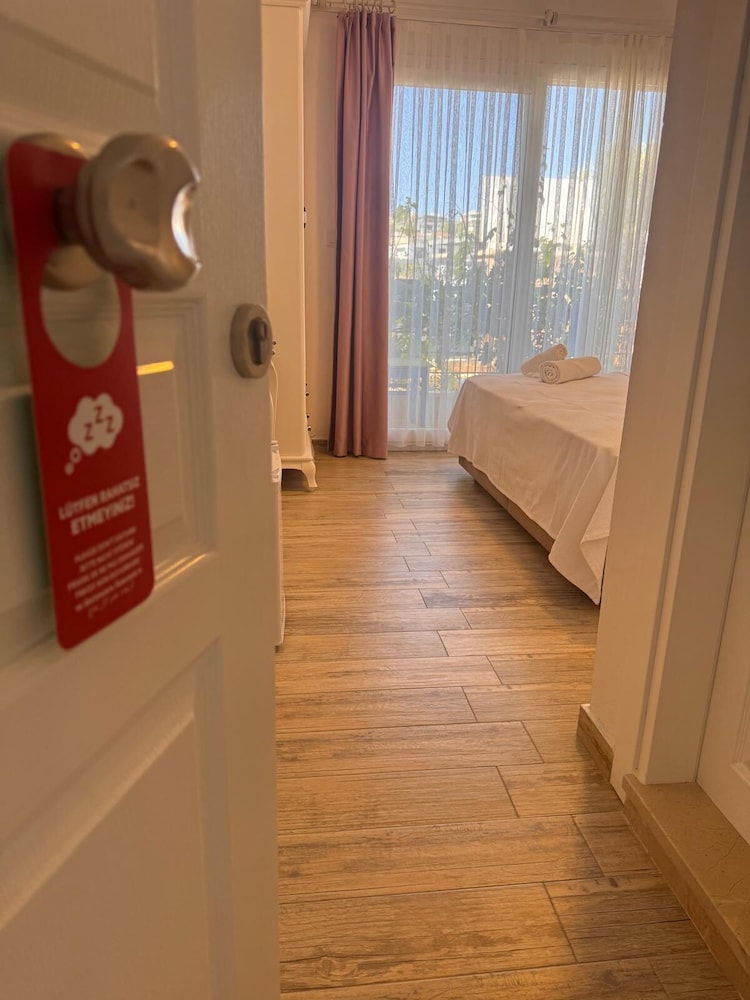 Standard Double Room, Sea View photo 3