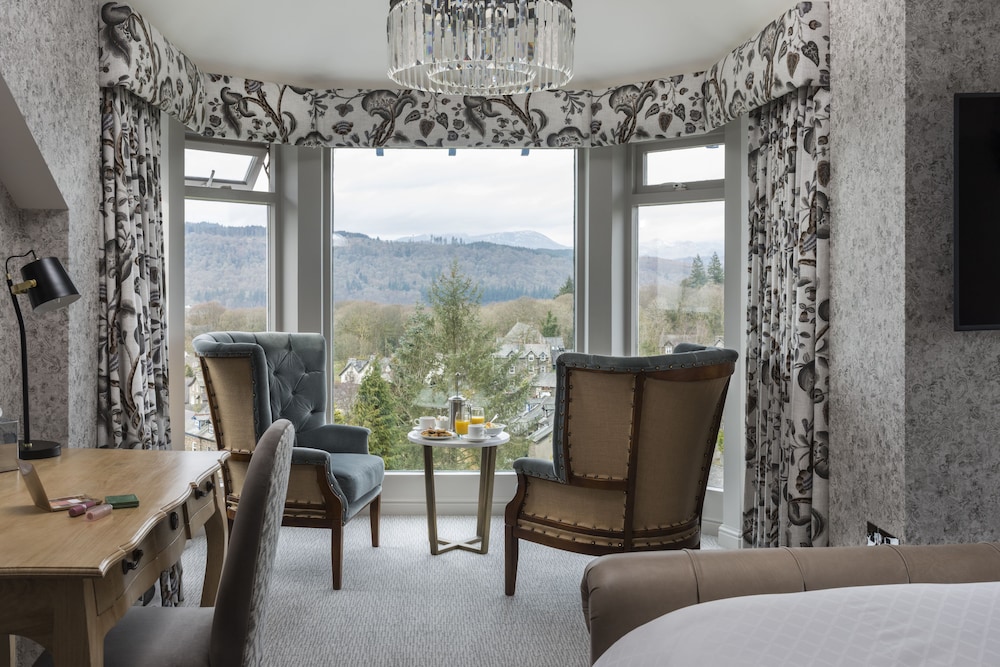 Signature Double Room, 1 King Bed, Lake View, Lakeside photo 3