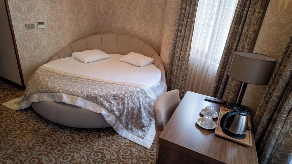 Deluxe Double Room photo 3