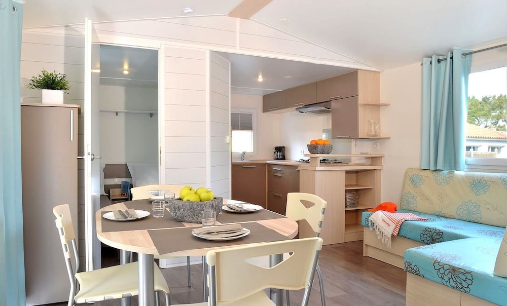 Comfort Cottage, 2 Bedrooms, Non Smoking, Terrace photo 2