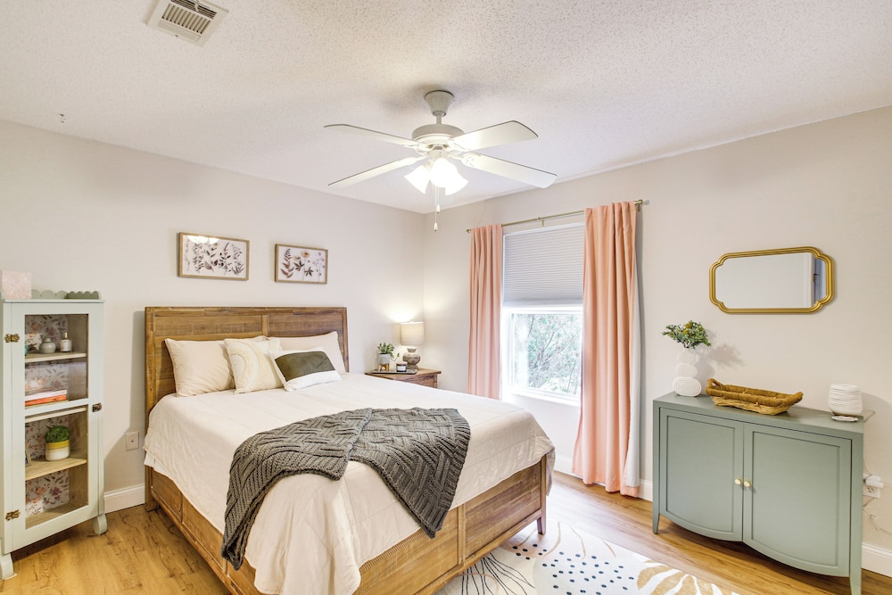House (4 Bedrooms) photo 2