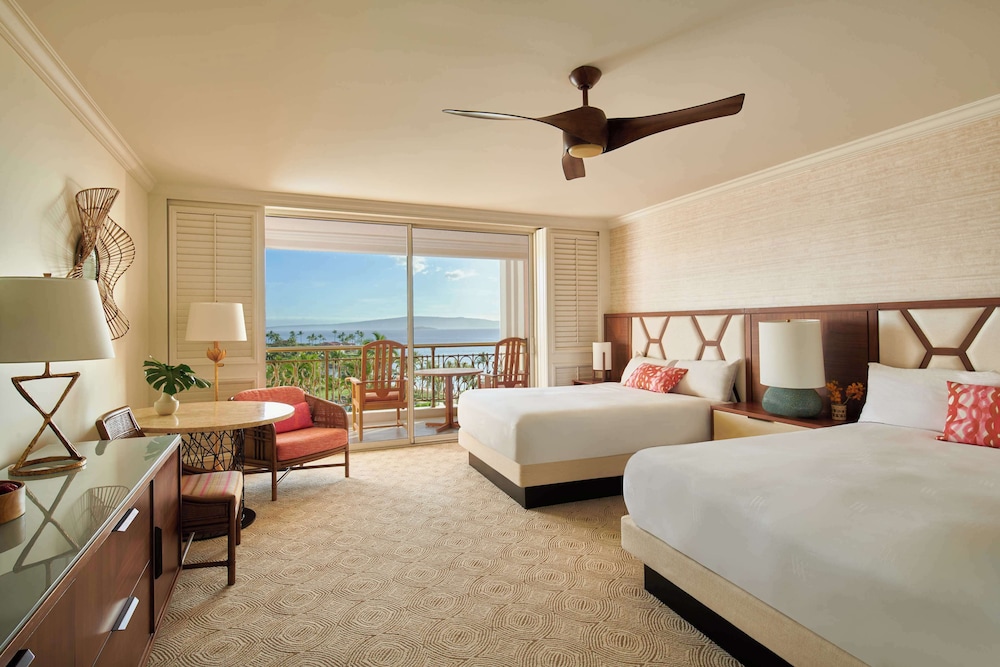 Deluxe Room, 2 Queen Beds, Ocean View