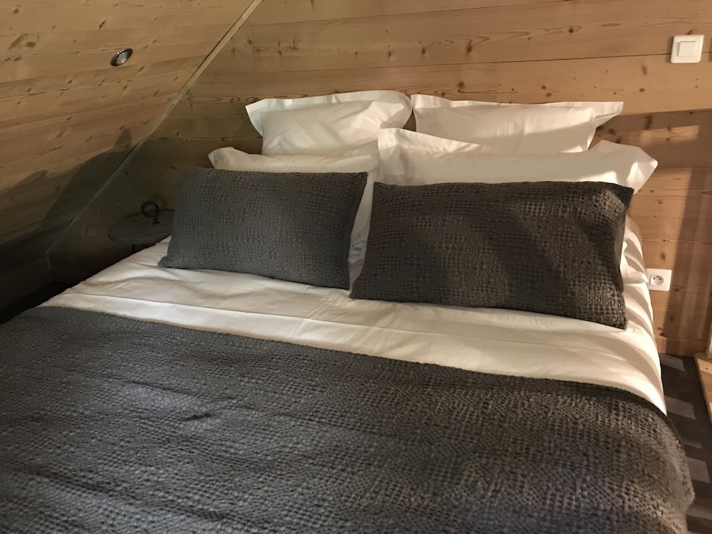 Superior Room, 1 Queen Bed, Balcony (Clé du Forgeron) photo 1