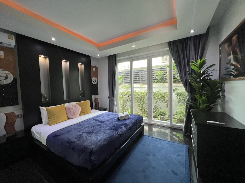 Villa de Luxo, 4 Quartos, Área de Jardim