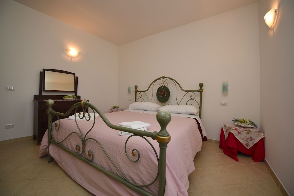 Panoramic Quadruple Room (depandance) photo 1