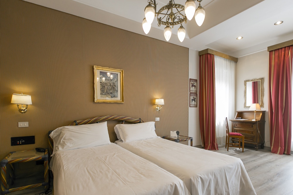 Classic Room, 3 Twin Beds