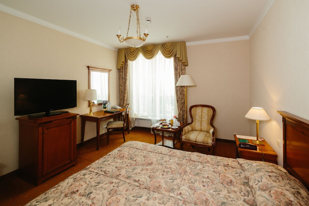 Standard Room photo 2
