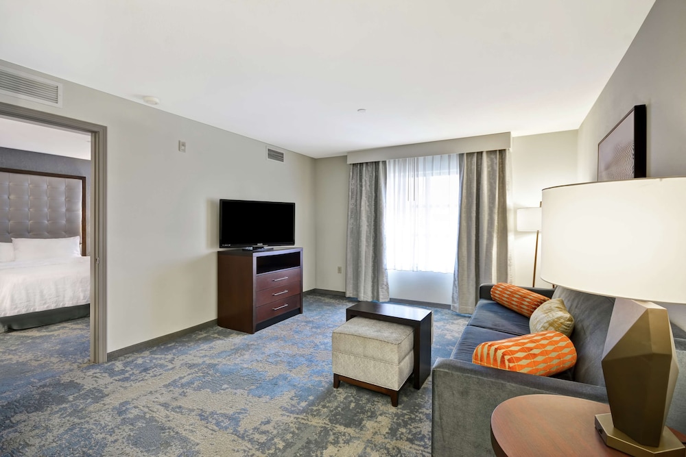 Suite, 1 Bedroom, Non Smoking - Photo 2