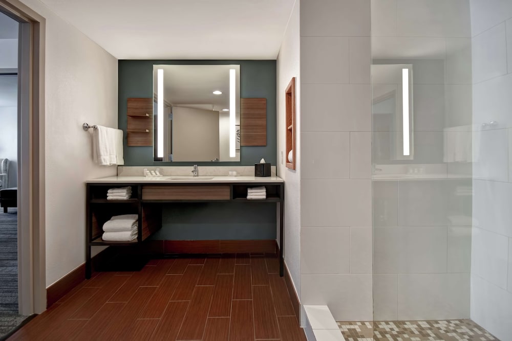 King Suite With Separate Living Room