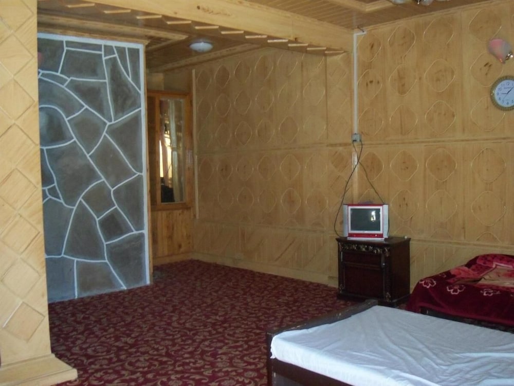 Standard Double Or Twin Room - Photo 2