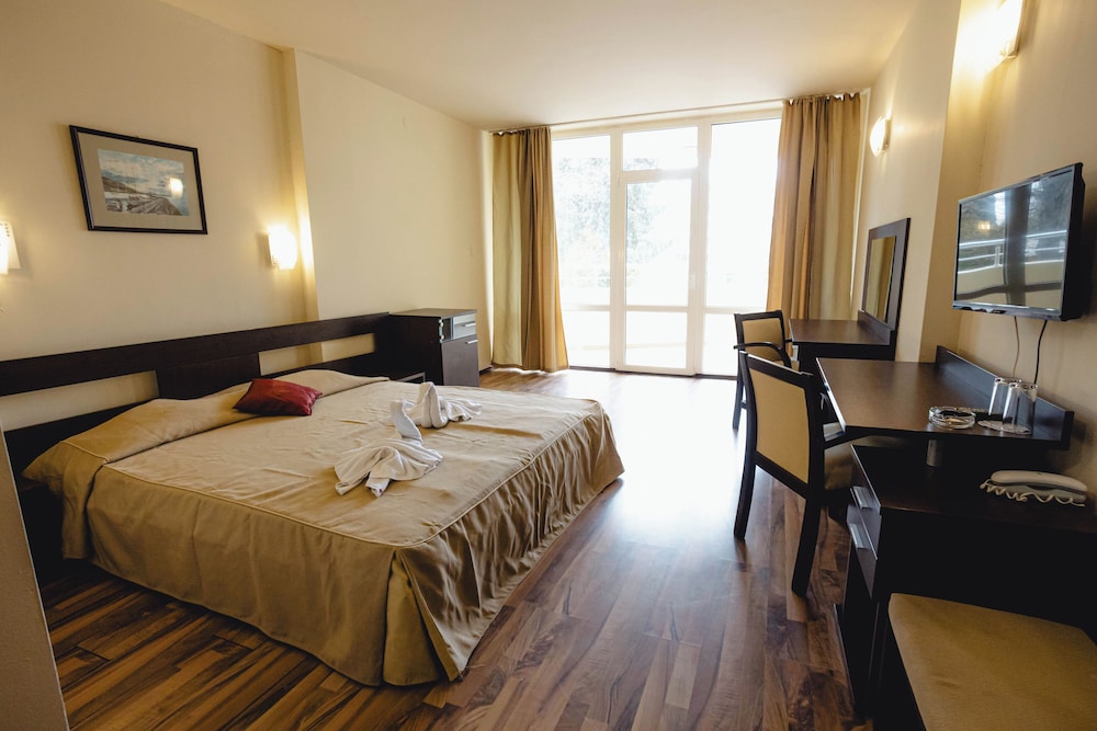 Standard Double or Twin Room, Balcony