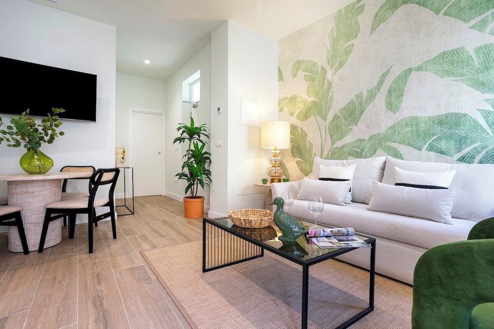 Apartment (1 Bedroom)