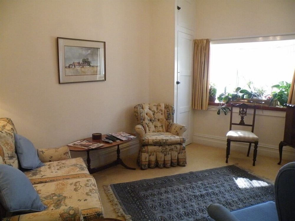 Suite, 2 Bedrooms, Private Bathroom photo 3