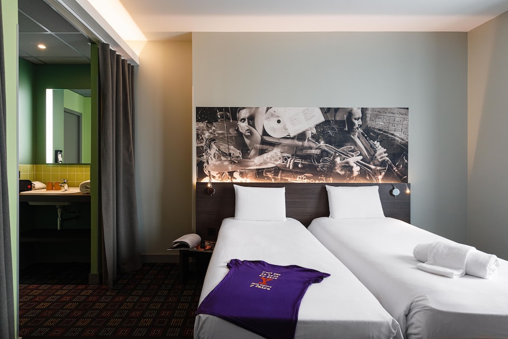 Standard Room, 2 Twin Beds (Pop)