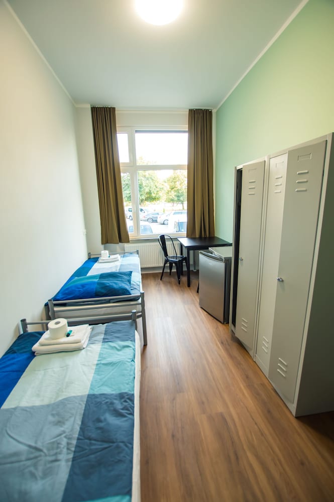 Bed in Twin Room photo 1