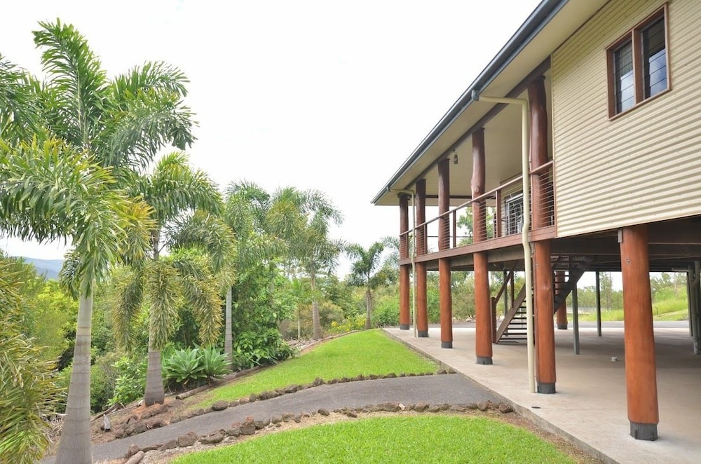 Wallaby Room, Superior Double Room, Single Use, 2 bedrooms photo 1
