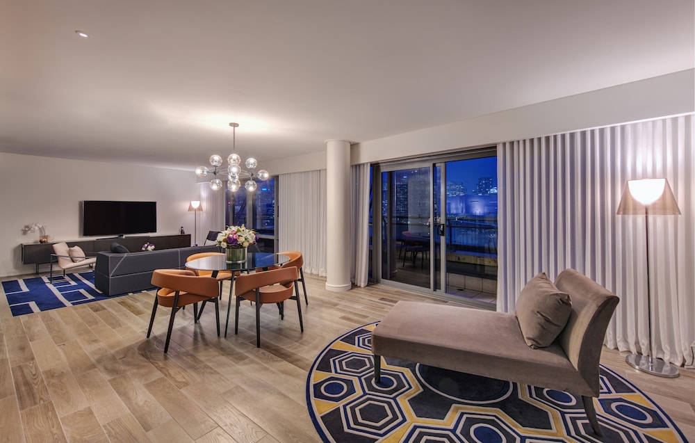 One Bedroom City View Suite