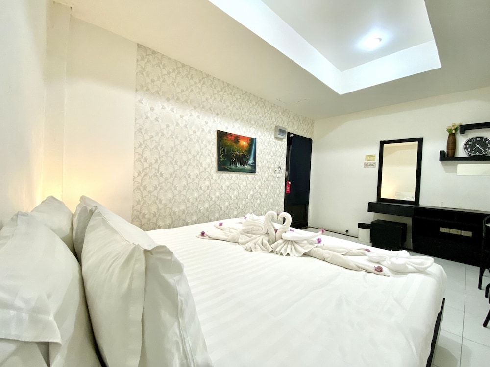 Standard Room - Photo 9