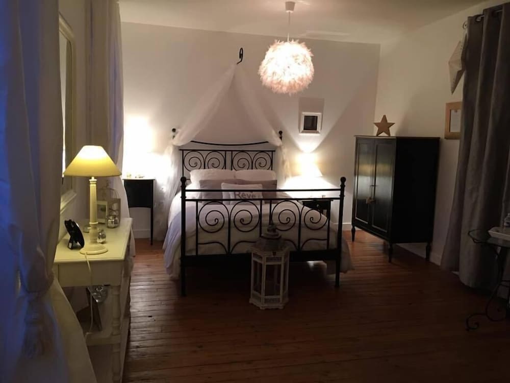 Romantic Suite (Comme Un Rêve) photo 3