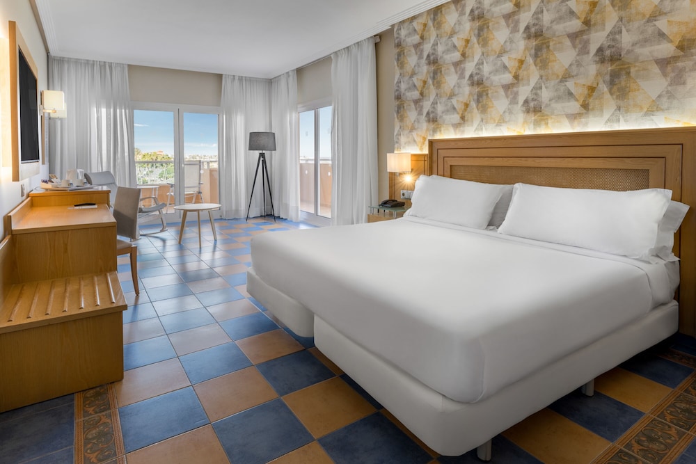 Double Room, Sea View (Priority View - 2 adults) - Photo 1