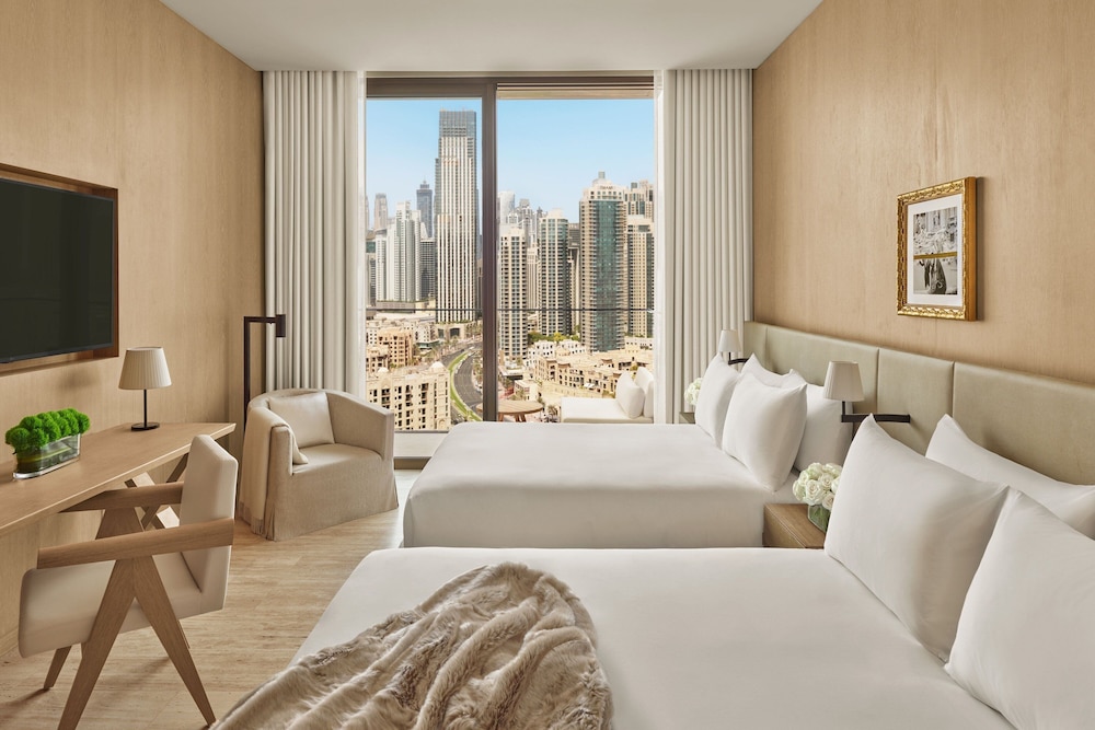 Deluxe Room, 2 Queen Beds, Balcony - Photo 5