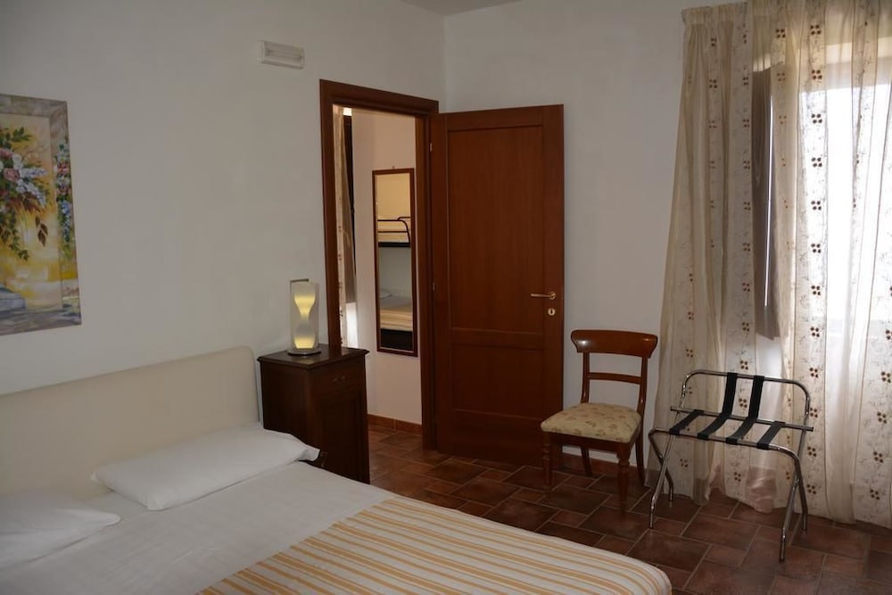 Quadruple Room photo 2