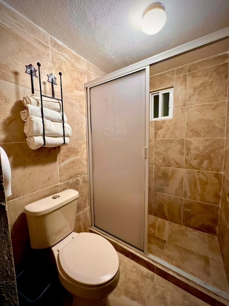 Junior Triple Room, 1 Bedroom, Non Smoking, Ground Floor photo 2