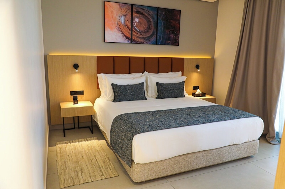 Deluxe Double Room, City View