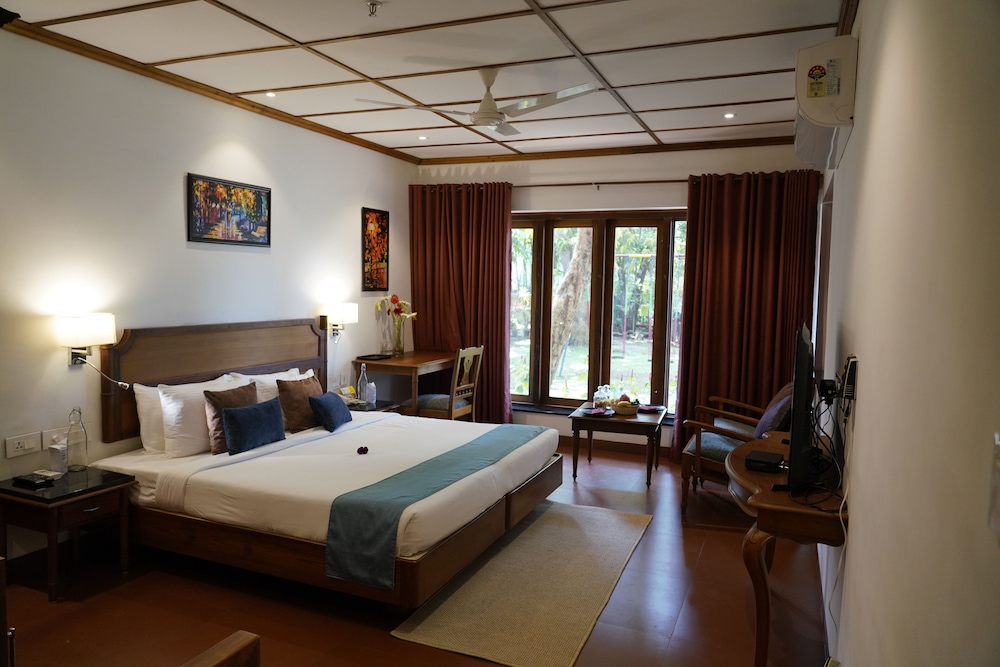 Garden View Deluxe Room photo 3