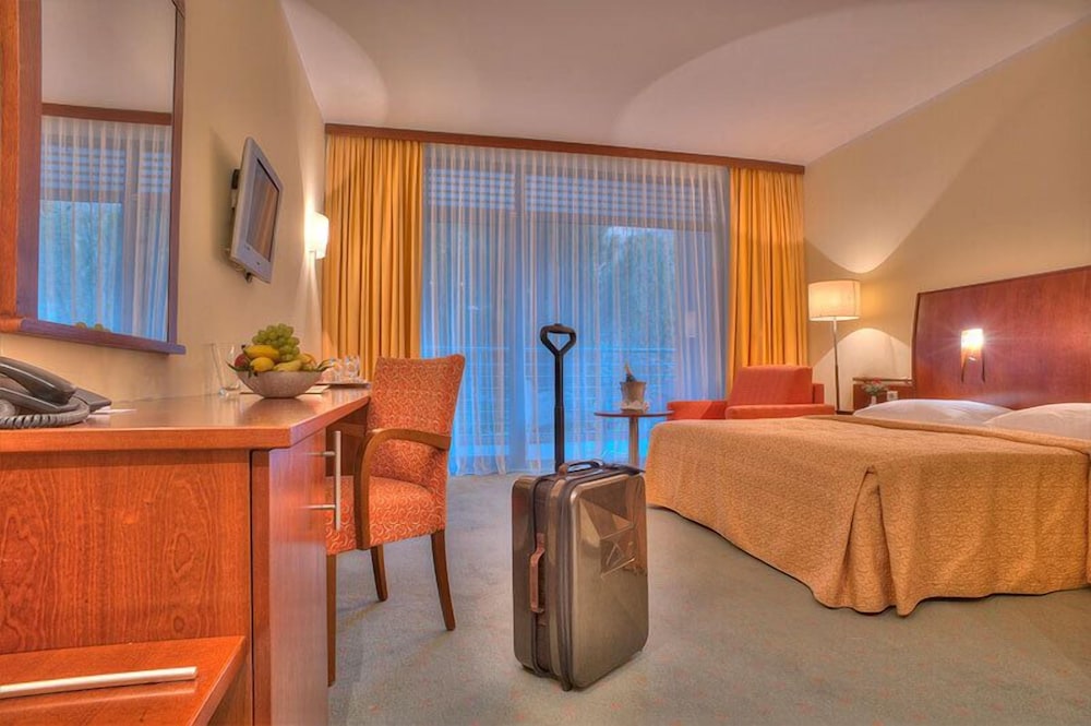 Triple Room, Balcony