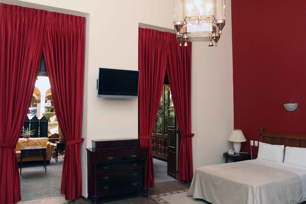 Standard Room - Photo 7