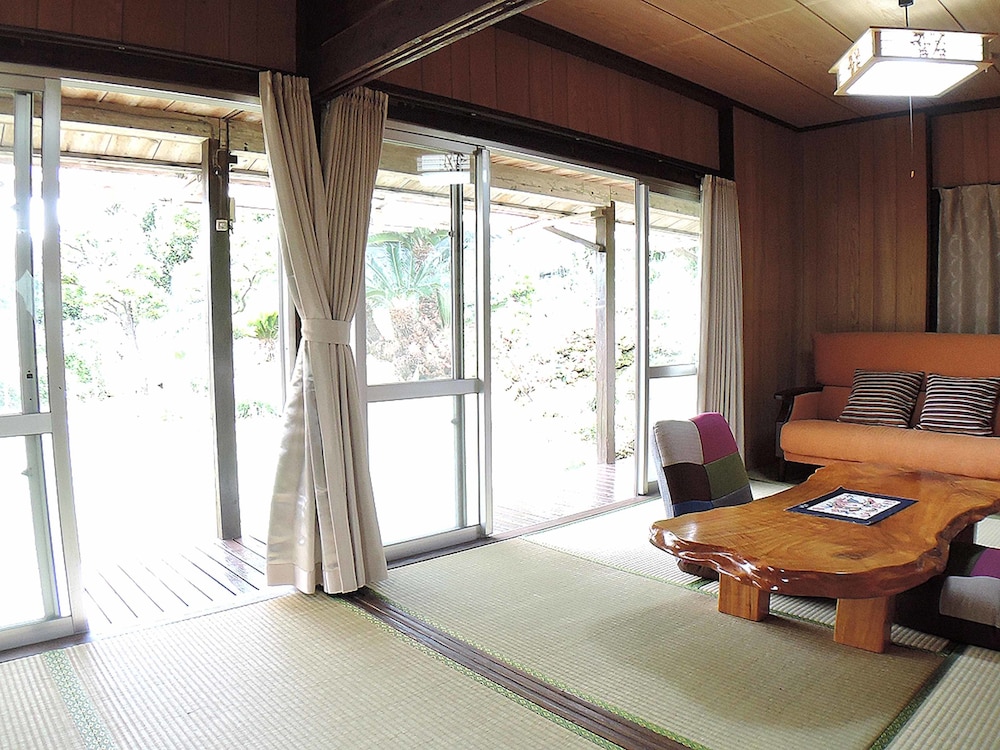 Private Vacation Home photo 2