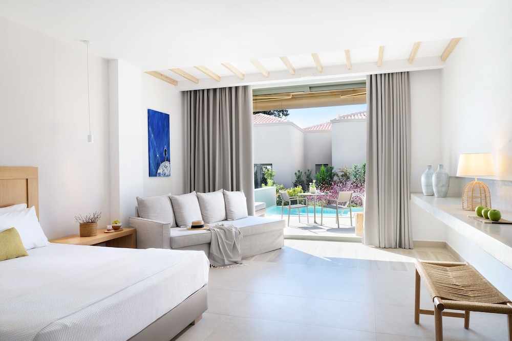Deluxe Suite, Private Pool