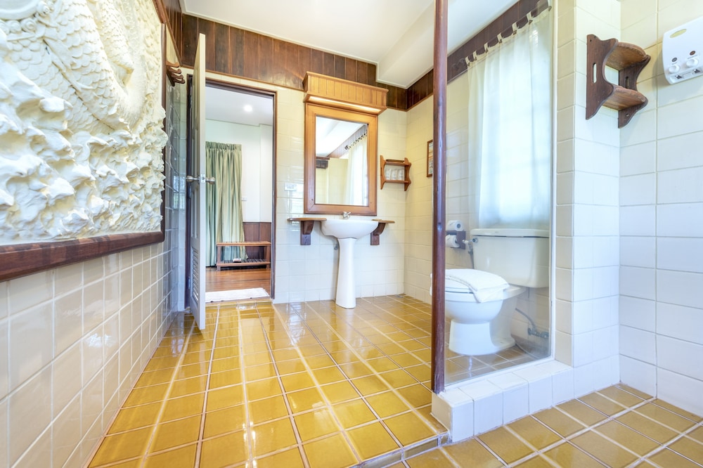 Wooden Glory Pool Villa 2 Bedroom photo 2