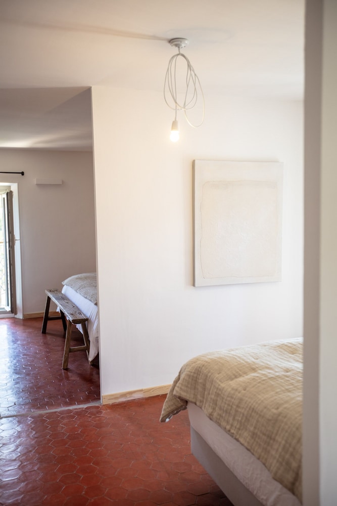 Deluxe Suite, Multiple Beds, Non Smoking, Garden View photo 3