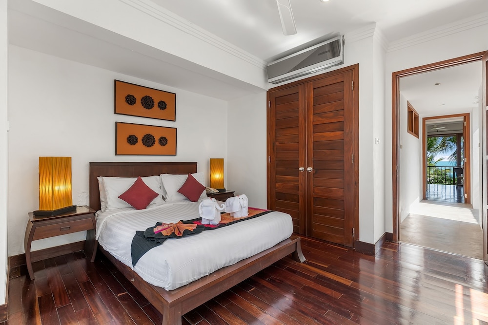 Traditional Villa photo 2