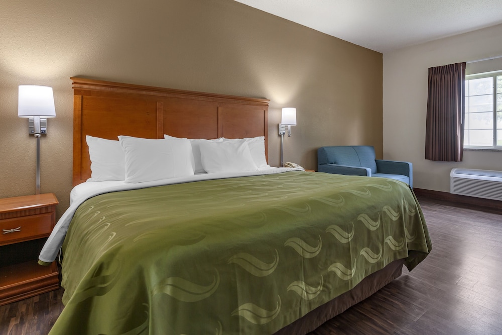 Room, 1 King Bed, Accessible, Non Smoking - Photo 1