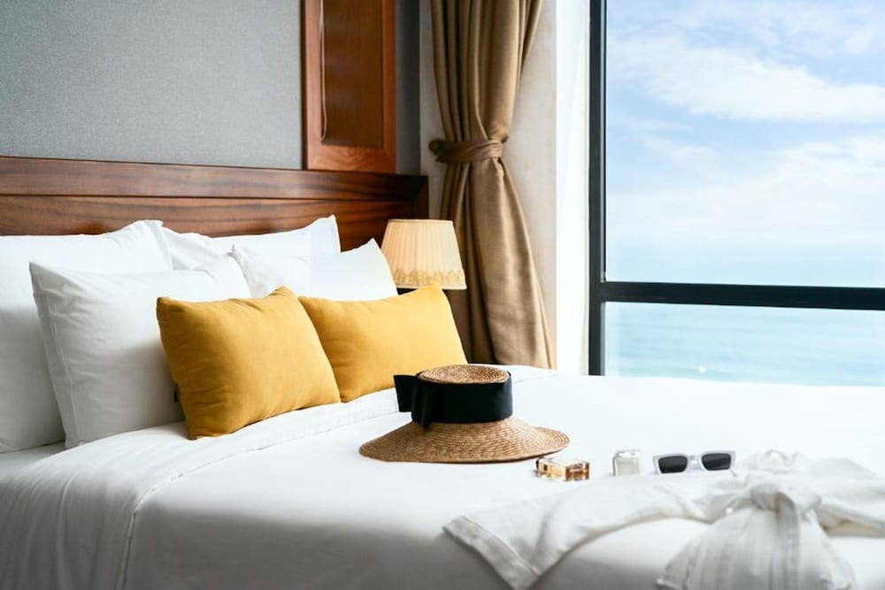 Deluxe Suite, Seaview photo 2