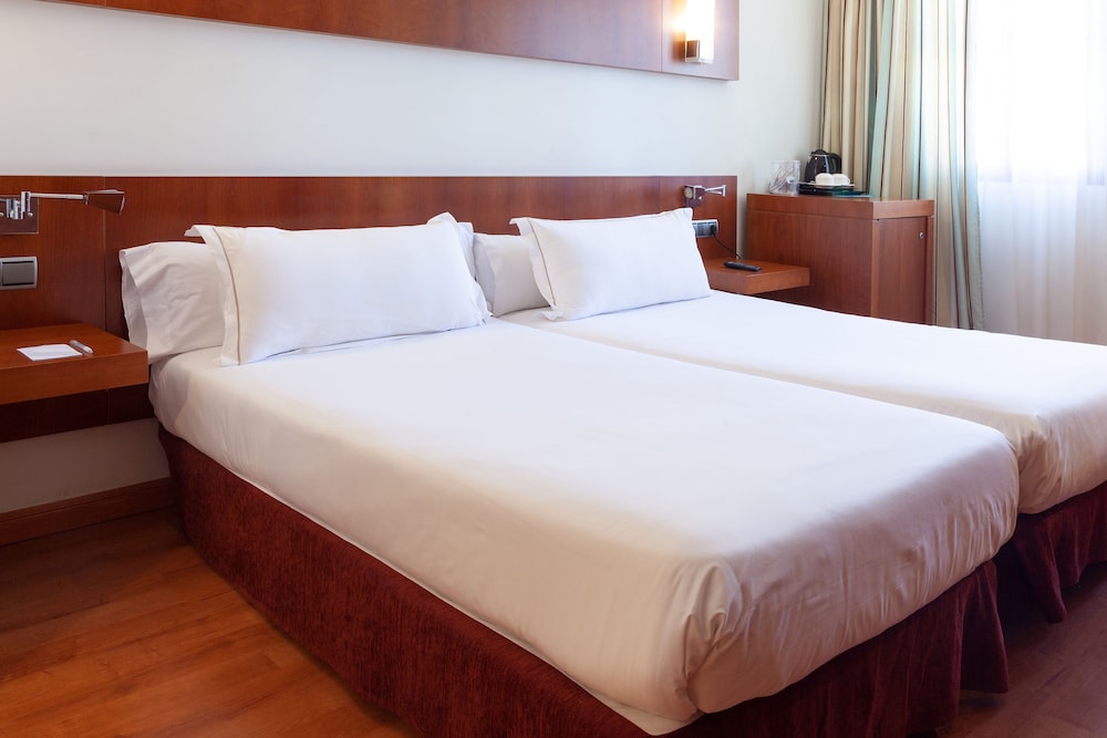 Double Room, 2 Bedrooms, Connecting Rooms