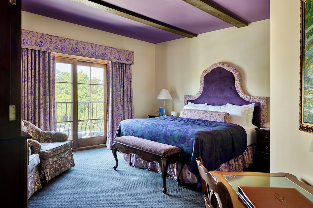 Standard Room, 1 King Bed, Golf View (Golf View King) photo 1