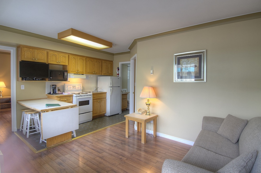 Suite, 2 Bedrooms photo 3