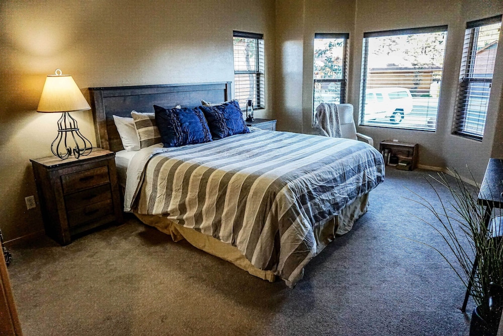 House (3 Bedrooms) photo 2