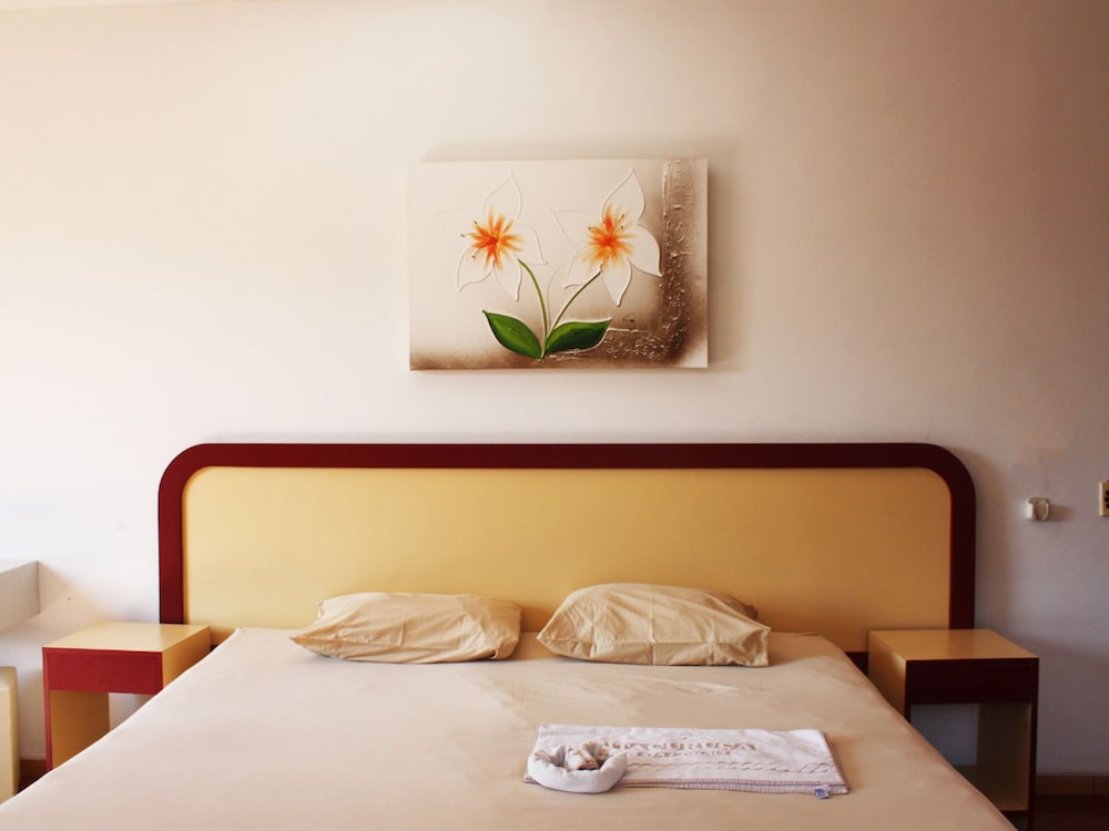 Deluxe Triple Room photo 1
